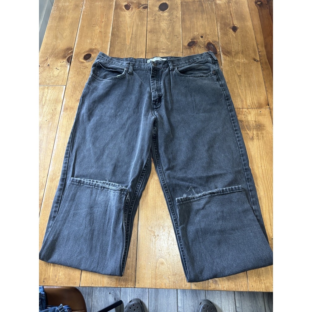 Lee Men's Relaxed Fit Jeans Size 38x30 Washed Black‎ Gray Denim Casual Work